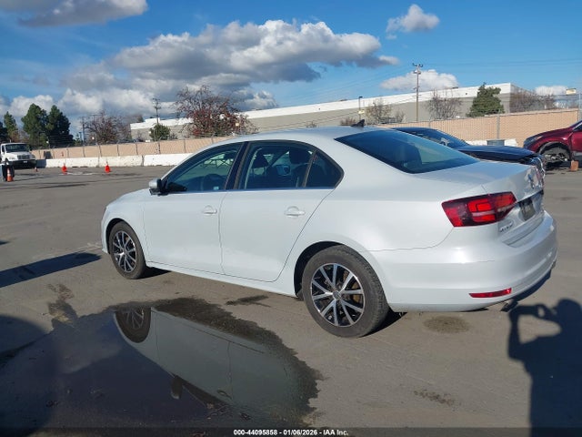 3VWDB7AJ2HM259624 Volkswagen Jetta 1.4t Se