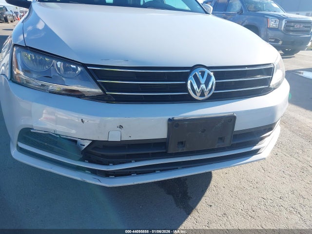 3VWDB7AJ2HM259624 Volkswagen Jetta 1.4t Se