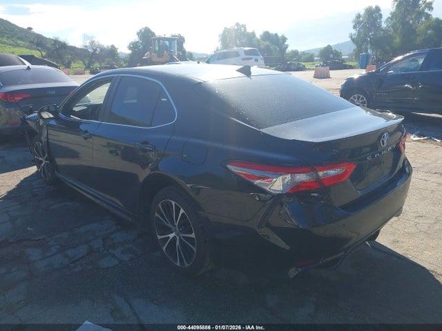 4T1B11HK5KU713937 Toyota CAMRY SE