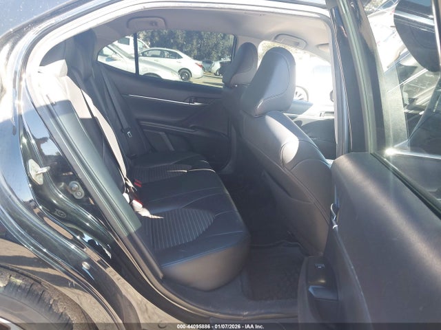 4T1B11HK5KU713937 Toyota CAMRY SE