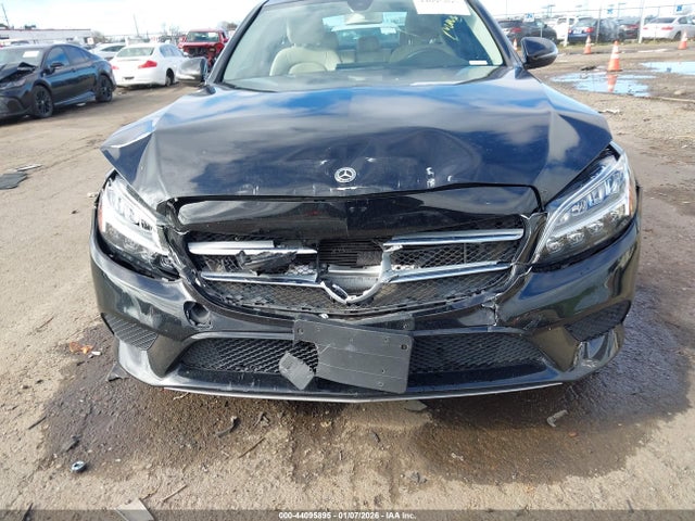 44095895 :رقم المزاد ، W1KWF8DB2LR598262 vin ، 2020 Mercedes-benz C 300 مزاد بيع