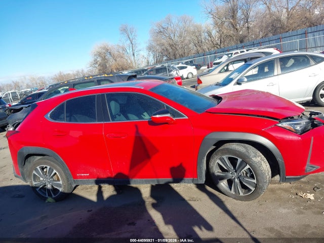 Lexus UX 250H 2019 JTHU9JBH4K2004400 Image 13