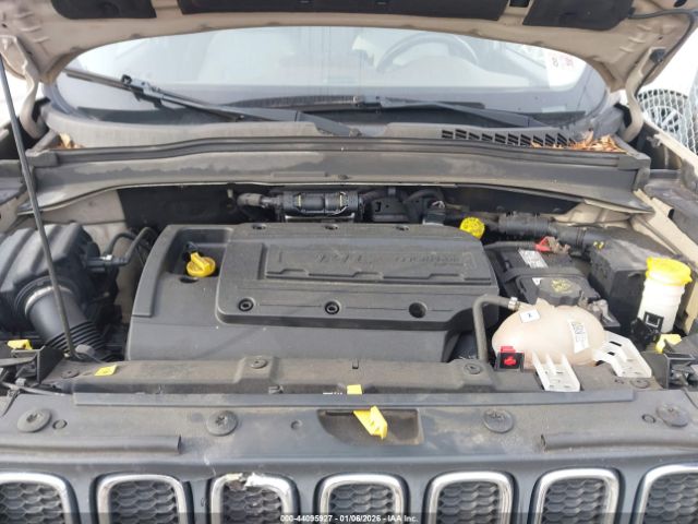 2015 JEEP RENEGADE ZACCJABH0FPB76018 Photo 9