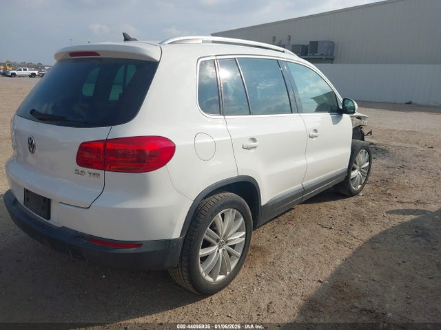 2012 VOLKSWAGEN TIGUAN WVGAV7AX3CW550686 Photo 3
