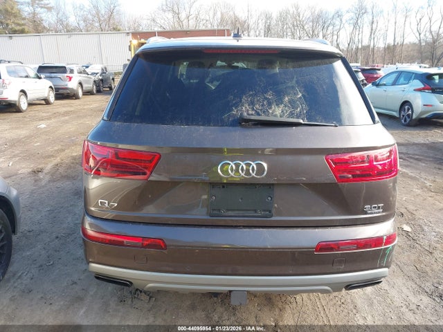 Продажа на аукционе авто 2017 Audi Q7 3.0t Premium, vin: WA1LAAF75HD031599, номер лота: 44095954