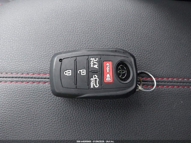 2025 Toyota Rav4 Plug-in Hybrid Xse მანქანა იყიდება აუქციონზე, vin: JTMEB3FV0SD280356, აუქციონის ნომერი: 44095969