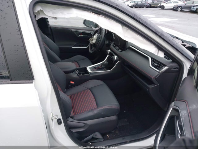 2025 Toyota Rav4 Plug-in Hybrid Xse მანქანა იყიდება აუქციონზე, vin: JTMEB3FV0SD280356, აუქციონის ნომერი: 44095969