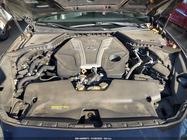 Infiniti Q50 3.0t Luxe 2018 JN1EV7AP1JM590606 Image 10