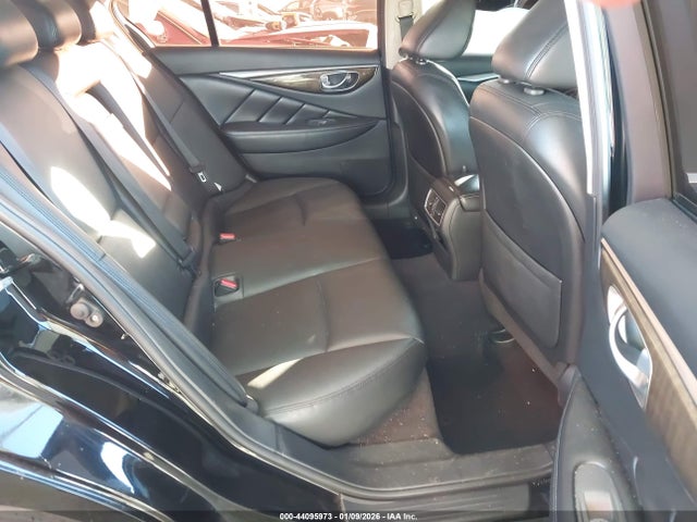 Infiniti Q50 3.0t Luxe 2018 JN1EV7AP1JM590606 Image 8