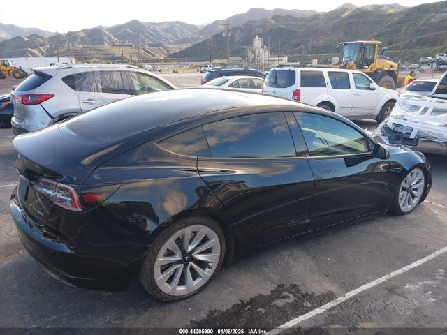 Tesla Model 3 Long Range Dual Motor All-wheel Drive 2022 5YJ3E1EB2NF119286 Image 13