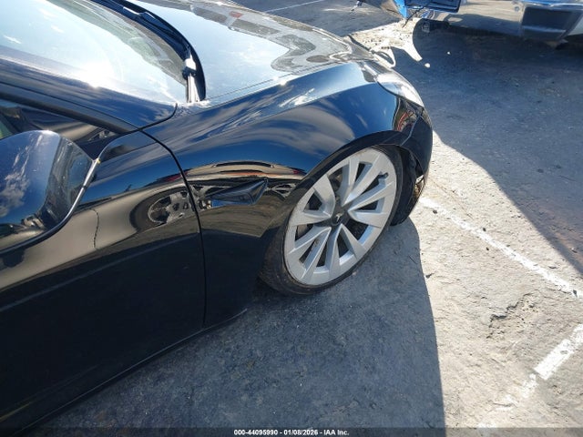 Tesla Model 3 Long Range Dual Motor All-wheel Drive 2022 5YJ3E1EB2NF119286 Image 20