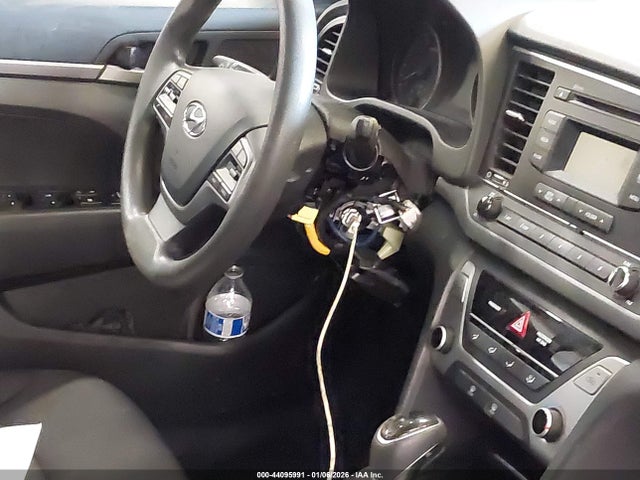 Hyundai ELANTRA SE 2018 5NPD74LF6JH264235 Image 14