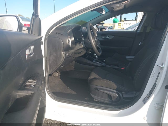 KIA Forte Lxs 2021 3KPF24AD3ME354749 Image 5