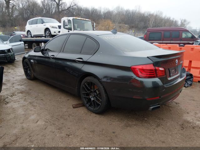 2011 BMW 550I WBAFU9C54BC784319 Photo 2