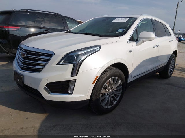 2018 CADILLAC XT5 1GYKNCRS6JZ105309 Photo 1