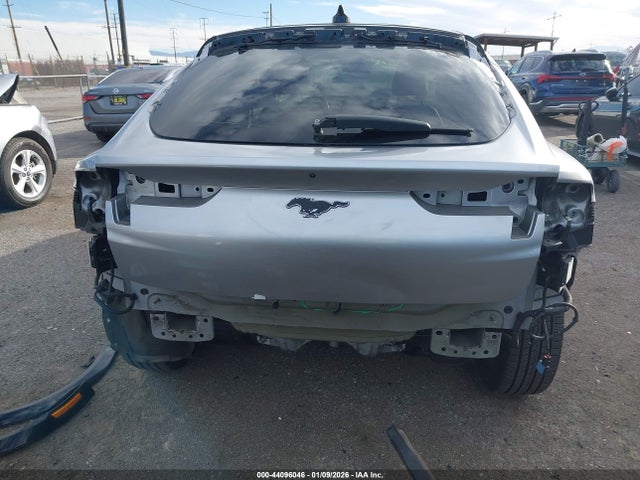 Ford Mustang Mach-e Premium 2021 3FMTK3R78MMA56291 Image 6