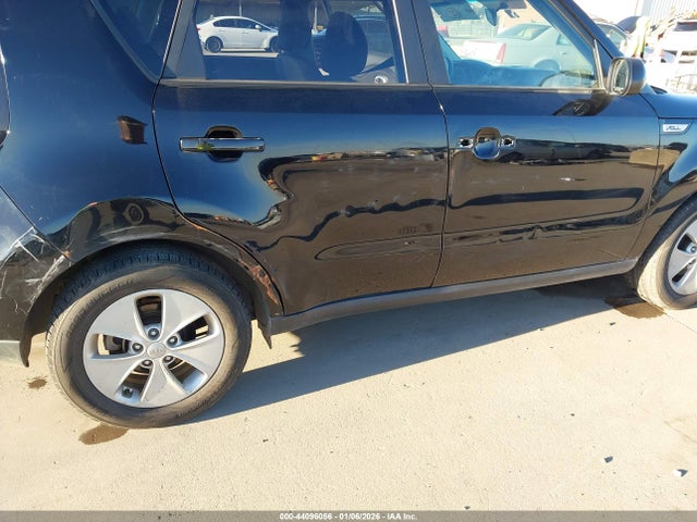 44096056 :رقم المزاد ، KNDJN2A22G7394345 vin ، 2016 Kia Soul مزاد بيع