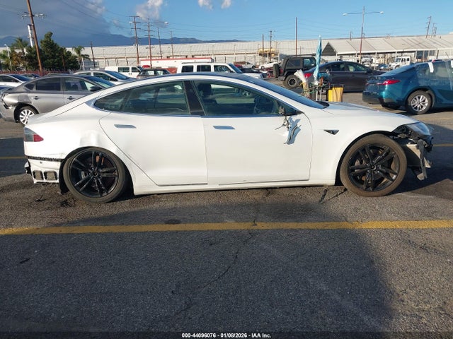 Tesla Model S 100d/75d/p100d 2018 5YJSA1E22JF293750 Image 14