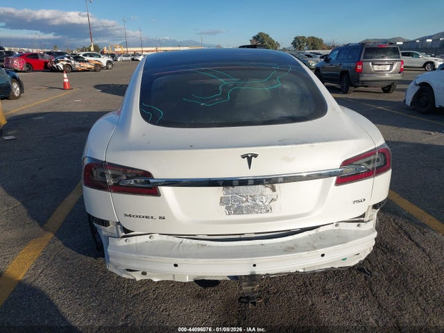 Tesla Model S 100d/75d/p100d 2018 5YJSA1E22JF293750 Image 17