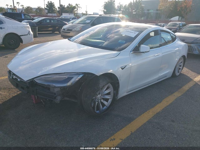2018 TESLA MODEL S 5YJSA1E22JF293750 Photo 1