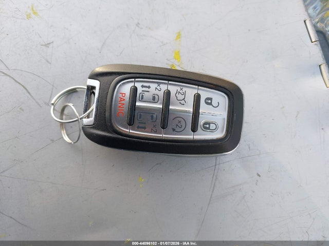 Aukcja sprzedaży 2018 Chrysler Pacifica Limited, vin: 2C4RC1GG3JR227469, numer aukcji: 44096102