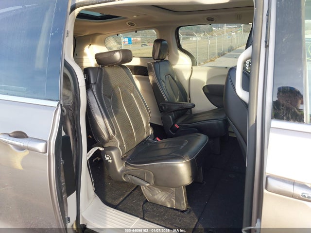 Aukcja sprzedaży 2018 Chrysler Pacifica Limited, vin: 2C4RC1GG3JR227469, numer aukcji: 44096102