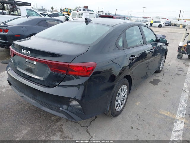 3KPF24AD9RE749512 KIA FORTE LX