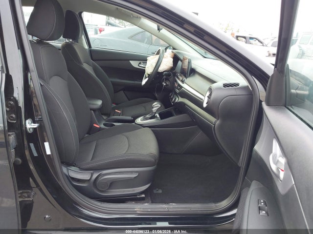3KPF24AD9RE749512 KIA FORTE LX