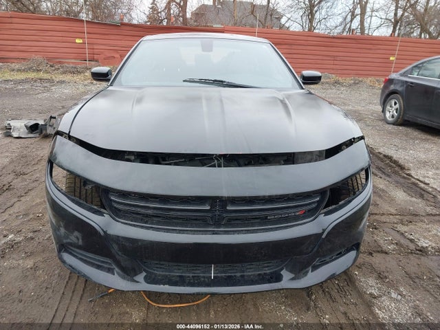 Продажа на аукционе авто 2023 Dodge Charger Sxt, vin: 2C3CDXBG1PH698620, номер лота: 44096152