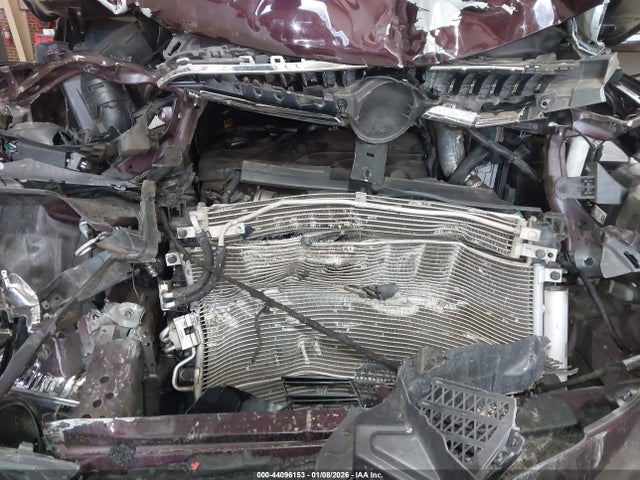 44096153 :رقم المزاد ، KL4CJHSM5HB066563 vin ، 2017 Buick Encore Premium مزاد بيع