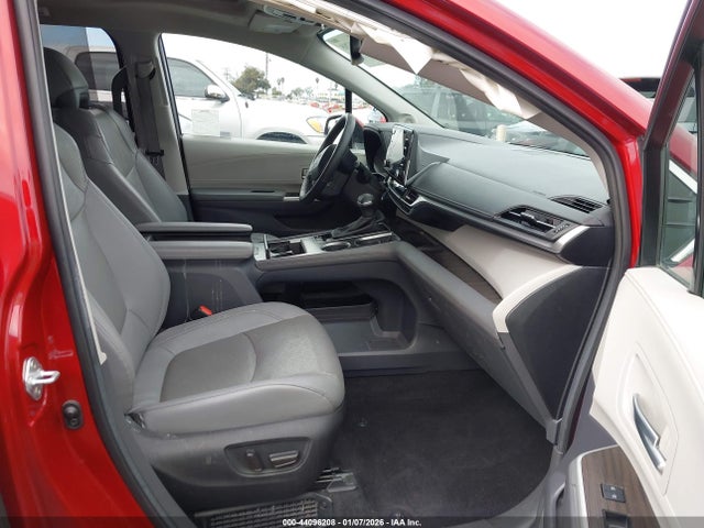 5TDZSKFC0PS091650 Toyota Sienna Limited