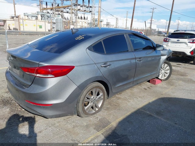 KMHD84LF8JU623373 Hyundai ELANTRA SEL