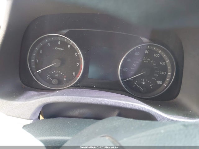 KMHD84LF8JU623373 Hyundai ELANTRA SEL
