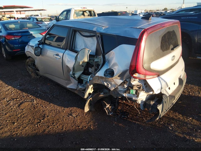KNDJ23AU7M7795868 KIA SOUL S