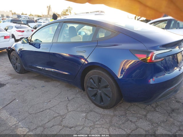 2024 TESLA MODEL 3 5YJ3E1EA0RF847525 Photo 2