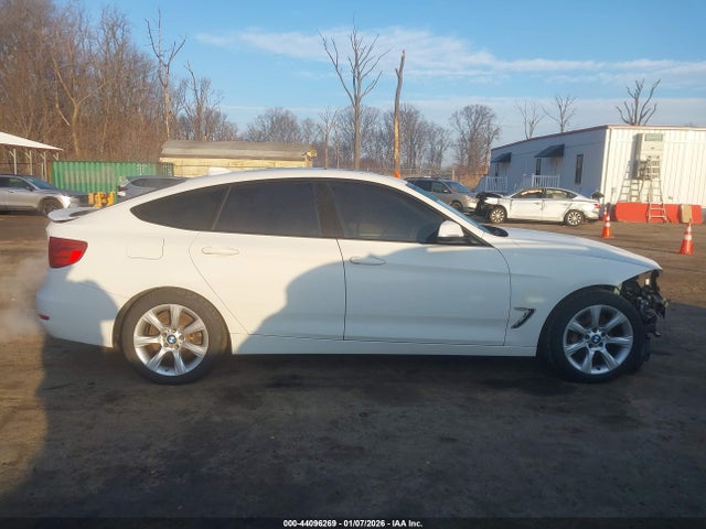 2014 Bmw 335i Gran Turismo Xdrive მანქანა იყიდება აუქციონზე, vin: WBA3X9C57ED867820, აუქციონის ნომერი: 44096269