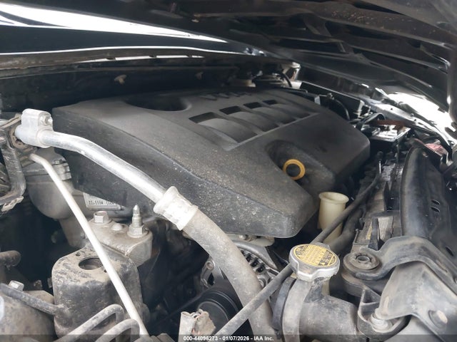 5YFBURHEXFP263029 Toyota Corolla Le Plus