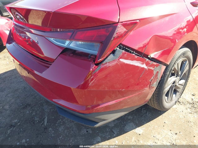 KMHLM4AG5MU212763 Hyundai ELANTRA SEL