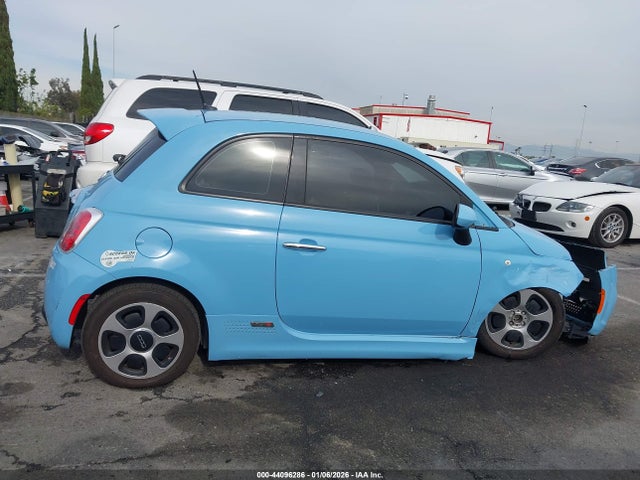 3C3CFFGE0FT555501 Fiat 500E BATTERY ELECTRIC