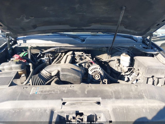 2011 CADILLAC ESCALADE ESV 1GYS3HEF2BR217425 Photo 9