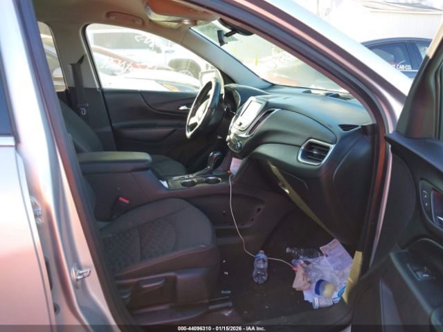 2018 CHEVROLET EQUINOX 3GNAXJEVXJS574553 Photo 4