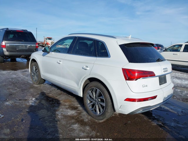 2021 AUDI Q5 WA1BAAFYXM2035836 Photo 2