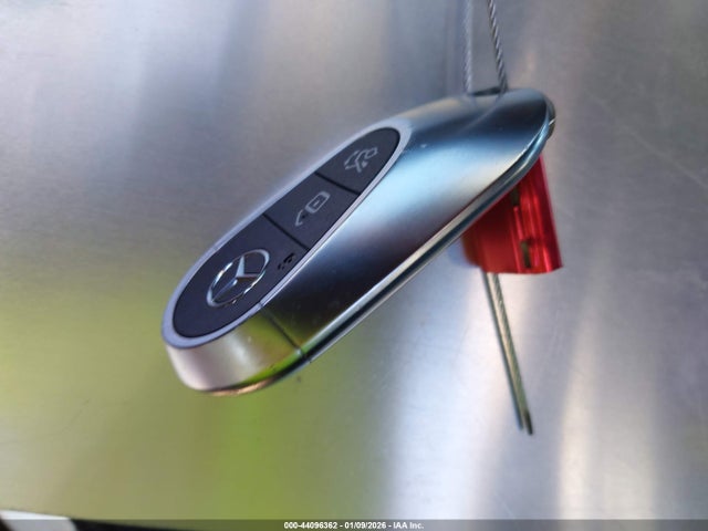 W1KAF4GB0SR240140 Mercedes-Benz C 300