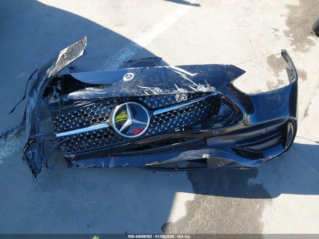 W1KAF4GB0SR240140 Mercedes-Benz C 300