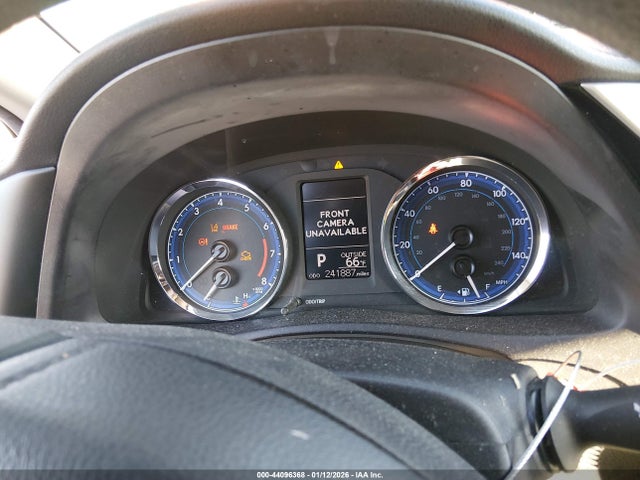5YFBURHE9HP631252 Toyota COROLLA LE