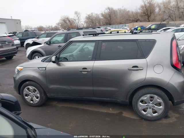 KIA Soul 2015 KNDJN2A2XF7230811 Image 14