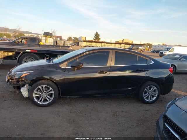 1G1BE5SM1K7120786 Chevrolet CRUZE LT