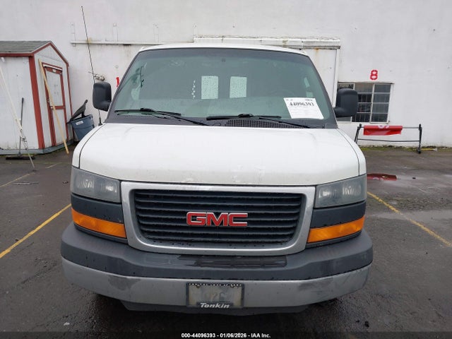 GMC Savana 2500 Work Van 2016 1GTW7AFF2G1903696 Image 12