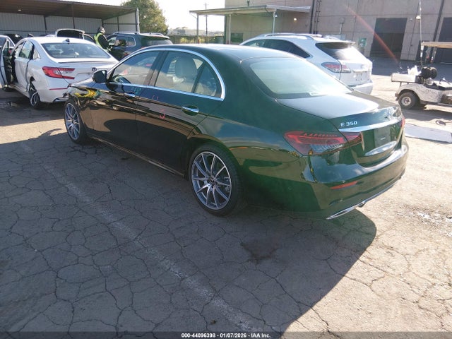 Mercedes-Benz E 350 2022 W1KZF8DB6NB090207 Image 3