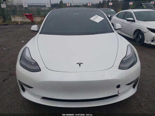 Продаж на аукціоні авто 2022 Tesla Model 3 Performance Dual Motor All-wheel Drive, vin: 5YJ3E1EC9NF315945, номер лоту: 44096409